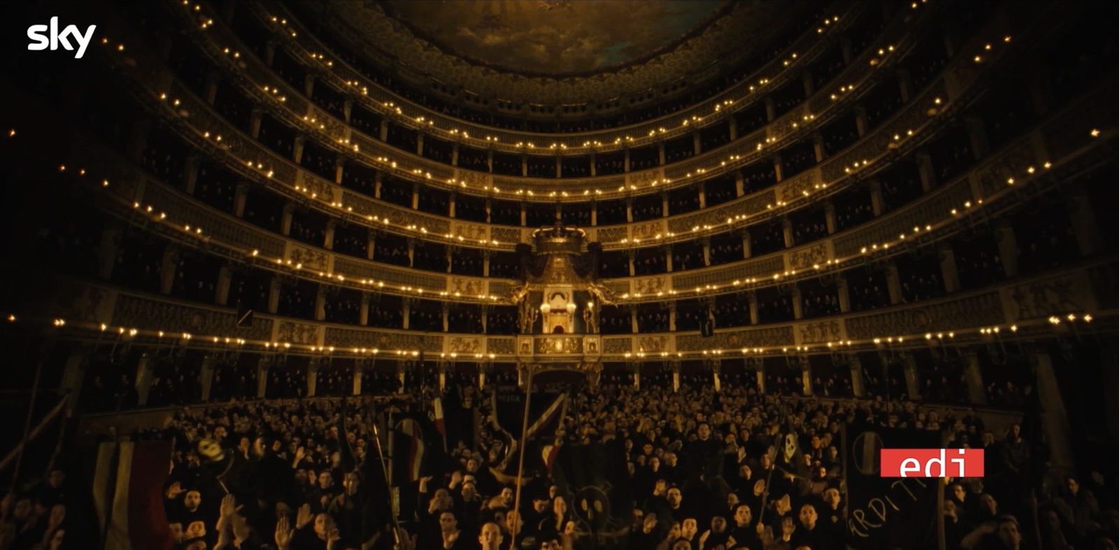 Il San Carlo in “M – il figlio del secolo” con i vfx di EDI Effetti Digitali Italiani
